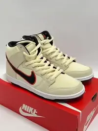 在飛比找Yahoo!奇摩拍賣優惠-Nike SB Dunk High椰奶 舊金山巨人隊 復古高