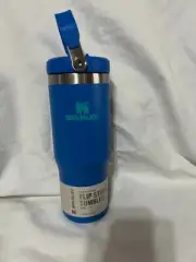 Brand New Stanley Blue Flip Straw Iceflow Tumbler Cup 30 oz