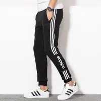 在飛比找Yahoo!奇摩拍賣優惠-Adidas 愛迪達 經典三線 三葉草 logo款  可配套