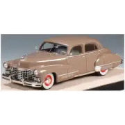 GLM 1/43rd Scale Cadillac Sixty Special Pawnee Beige 1942