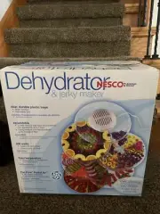 NESCO FD-39 Tray 500w Food & Jerky Dehydrator - White New in Box