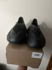 Size 7 - Yeezy Foam RNNR Onyx