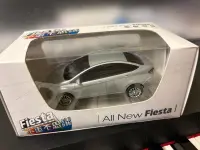 在飛比找露天拍賣優惠-ALL New Fiesta 1:43銀色模型車
