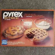 Vintage Pyrex 1212-N Mix ‘n’ Bake 4 Piece Glass Bakeware Corning Microwave New