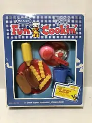 Mel Appel FUN COOKIN Playset - HOT DOGS N DESSERT - Brand New, 1987