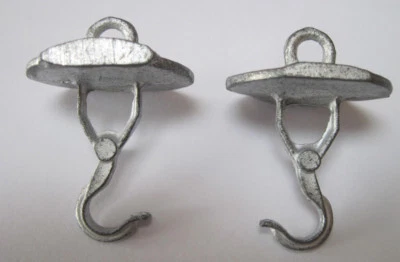 Pair of replacement hooks for Mighty Tonka construction toy cheaper by 2
