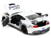 Jada 35279 2024 Ford Mustang Dark House White with "Mustang Horse Graphics" 1/24