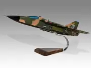General Dynamics F-111E Aardvark USAF Desk Wood Airplane Model Small Scale 1/72