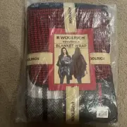 NWT Woolrich Soft Reversible Blanket Wrap Plaid Black & Red Poncho