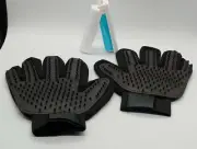 Pet Grooming Glove and Lint Brush Gentle Fur Hair Removal Pet Grooming