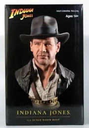 Indiana Jones 1/2 Scale Resin Bust Legends Diamond Select #286 of 1,000 (2023)