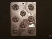 Christmas Wreath with Deer Bite-Sized Chocolate Plastic Candy Sop Mold 90-4016