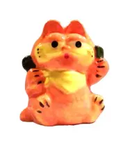 ++Cat L*607 -94RTEG Ceramic CAT READY TO EAT Pie Vent