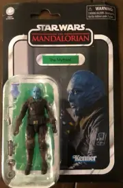 Star Wars VC225 THE MYTHROL MANDALORIAN IN HAND SHIPS FAST - bent card