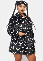 [Trickz N' Treatz] Such Bat Behavior Plush Robe Set