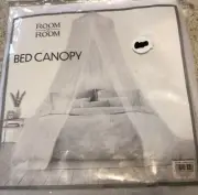 Room 2 Room White Mesh Bed Canopy with Hardware New Sealed