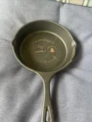 VALOR 6 Inch CAST IRON SKILLET NEW NEVER USED advertising S’mores Bailey’s