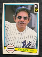 1982 DONRUSS #387 YOGI BERRA NM BASEBALL CARD