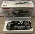 1:24 Tony Stewart #33 Mr Clean KHI / Hershey’s Take 5 300 Raced Win Version 2005