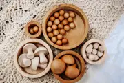 Q Toys 2 Tones Stacking and nesting bowls