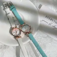 在飛比找蝦皮購物優惠-現貨熱銷送錶盒生日禮物情人節禮物女生手錶復古手錶圓形手錶山茶
