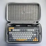 適用IQUNIX鋁廠OG80蟲洞三模機械鍵盤收納保護硬殼包袋套盒箱