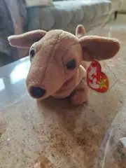 New TY Beanie Baby Weenie the Dachshund Dog 1995 PVC TAG ERRORS VERY RARE