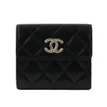 CHANEL 金色雕刻CC LOGO 彩色內裡牛皮三折短夾(黑色) AP4086 B16988 94305