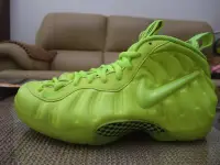 在飛比找Yahoo!奇摩拍賣優惠-AIR FOAMPOSITE ONE  黃太空鞋 $6500