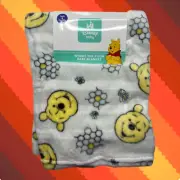 NEW Disney Baby Winnie the Pooh Bear Plush Baby Blanket Honey Bees Bee Honeycomb