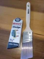 WHIZZ 21015 WEDGE POLYESTER BLEND 1 1/2" PAINT BRUSH