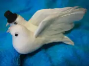 Bride & Groom Doves joined W/clip 13cm White Wedding Cake topper