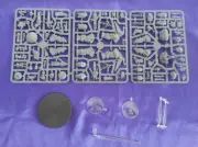 Warhammer 40K - Tau Empire Commander in Enforcer or Coldstar suit, NEW on sprue