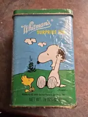 Vintage WHITMANS 1997 Keepsake Surprise Tin Can PEANUTS Snoopy NIP