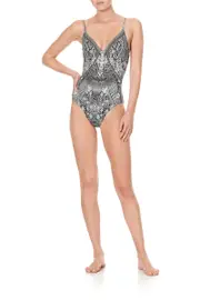 SOFT CUP UNDERWIRE ONE PIECE ONE TRIBE