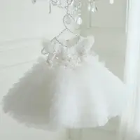 在飛比找ETMall東森購物網優惠-女童禮服兒童公主紗裙白色婚紗小女孩周歲生日花童婚禮禮服裙高端