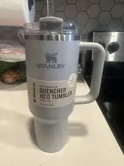 Stanley 40 oz Tumbler Hearth And Hand Magnolia *LIMITED EDITION* Silver Foil