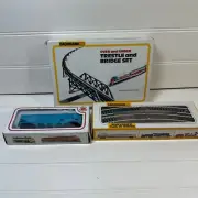 Bachmann HO Scale Bridge Over Under Trestle Set Blue Hopper Cart Wire In Tracks