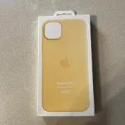 Genuine Apple Silicone Case with MagSafe for iPhone 14 Plus - Yellow