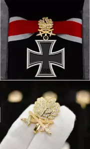 WWII GERMAN IRON CROSS MEDAL OAK LEAF SWORDS DIAMONDS KNIGHTS BADGE W BOX