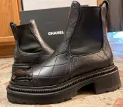 DS NEW CHANEL COCO BLACK QUILTED ANKLE BOOT PATENT TOE CAP SZ 6 US/ 36 EU