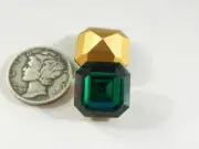 Emerald GF (14mm) Swarovski 4671 Vintage Stone (1 piece)