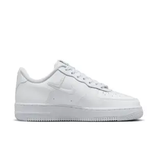 【NIKE 耐吉】休閒鞋 女鞋 運動鞋 AF1 WMNS AIR FORCE 1 07 SE 白 FB8251-100(3W5473)