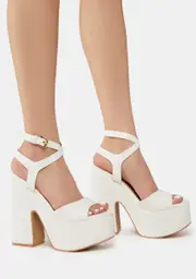 [Lemon Drop by Privileged] Taga Platform Heels