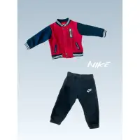 在飛比找蝦皮購物優惠-NIKE紅黑色兒童運動套裝 外套 棉褲 12-18M