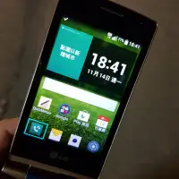 在飛比找Yahoo!奇摩拍賣優惠-4g手機 LG Wine Smart D486 翻蓋 觸控型