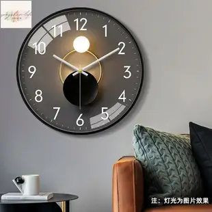 新品促銷 時鐘掛鐘 電子時鐘 造型時鐘 電波時尚掛鐘 輕奢鐘錶 客廳家用臥室靜音夜光時鐘現代簡約掛牆掛錶