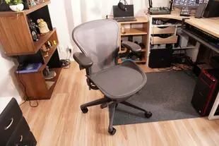 廠家現貨出貨赫曼米勒herman miller aeron人體工學椅辦公椅子電競家用電腦椅