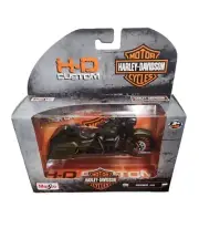 Maisto Harley-Davidson Motorcycle 2022 Road King Special 1/18