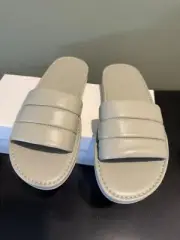 NEW Vince Olina Flat Leather Sandals Slip on Olive Green Open Toe Size 9.5